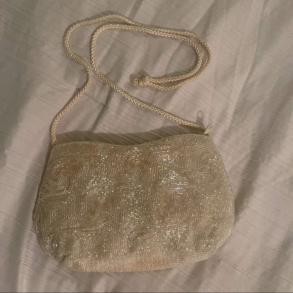 Beautiful vintage Danieli beaded evening purse
